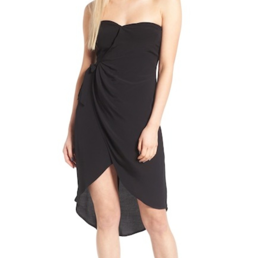 Adelyn Rae - Strapless Asymmetrical Peplum Dress